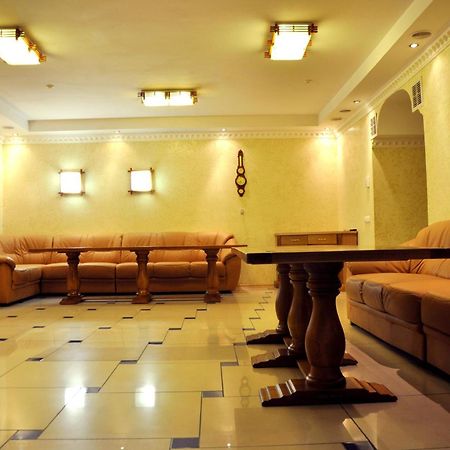 Soborniy Hotel Zaporizhia エクステリア 写真