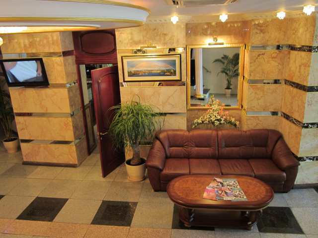 Soborniy Hotel Zaporizhia エクステリア 写真